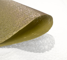 Load image into Gallery viewer, Dainty Home Regency Woven Metallic Lace Crossweave With A Contemporary Metallic Lace Pattern Reversible 15" x 15" Round Placemats