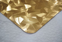 Load image into Gallery viewer, Dainty Home Metallic Leaf Vinyl Leaf Slash Look Textured Reversible 12" x 18" Rectangular Placemats