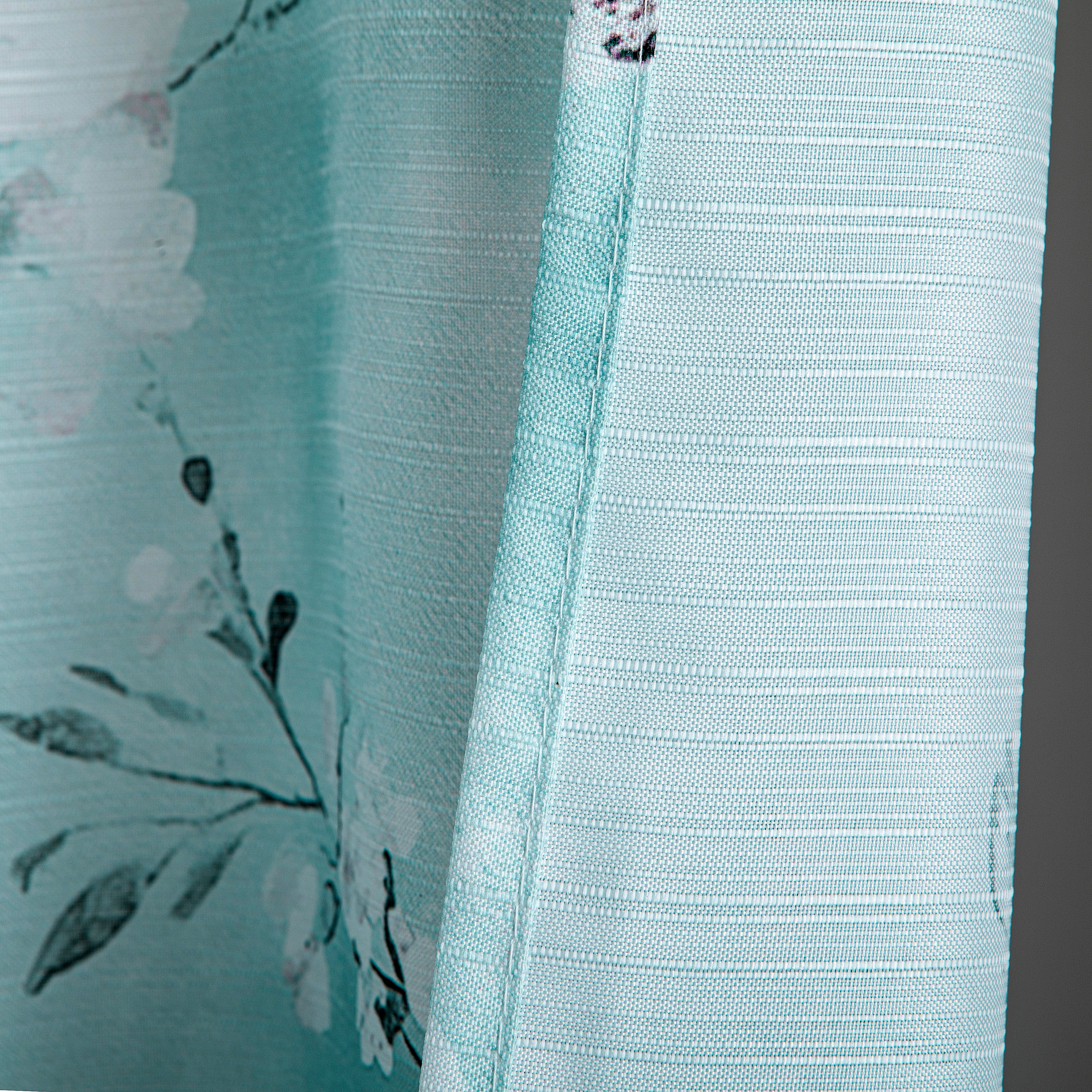 Dainty Home Cascading Florals 3D Textured Fabric Shower Curtain with 12 Metal Rollerball Hooks, 70" x 72"
