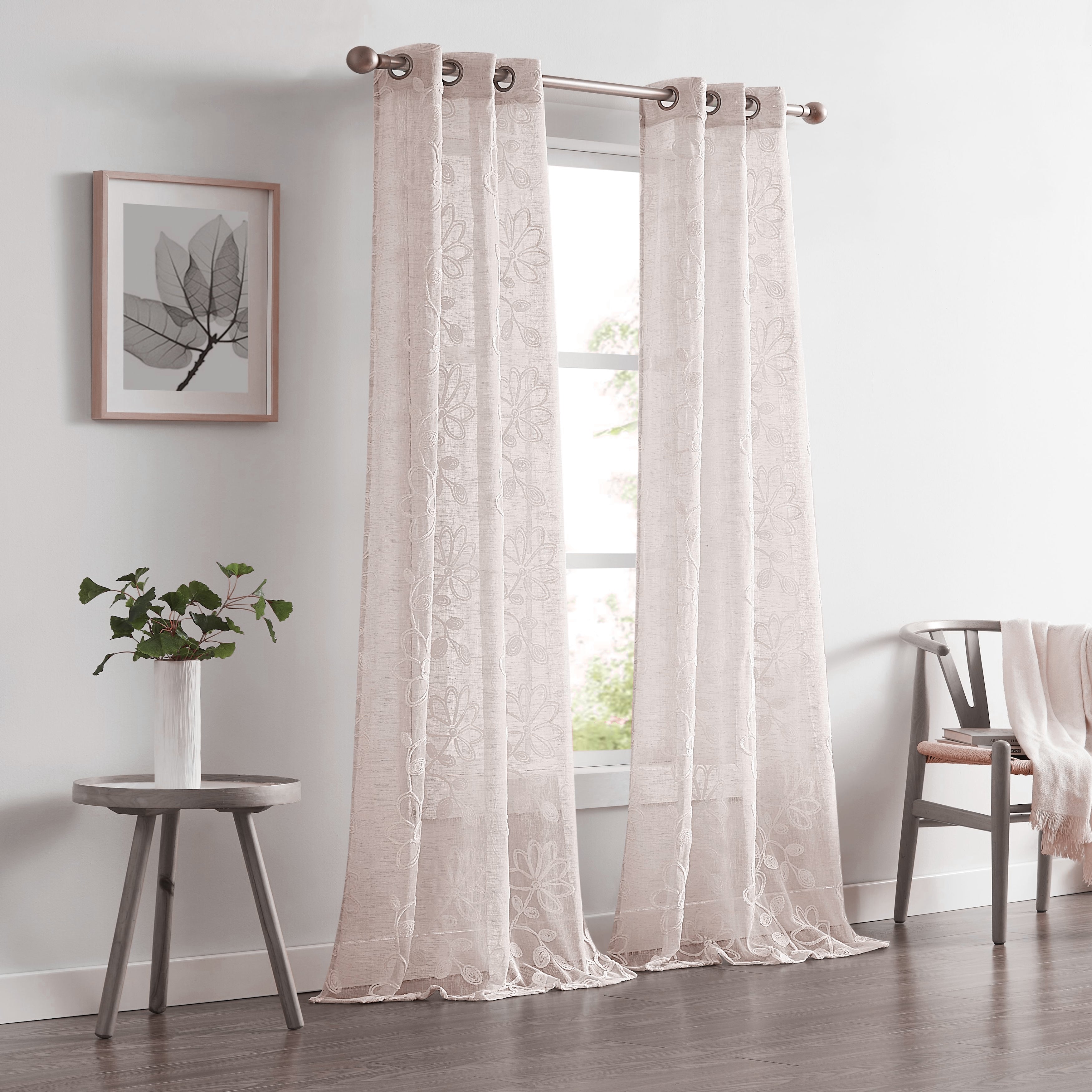 Dainty Home Leaf Vine Linen 76" x 96" Leaf Printed Sheer